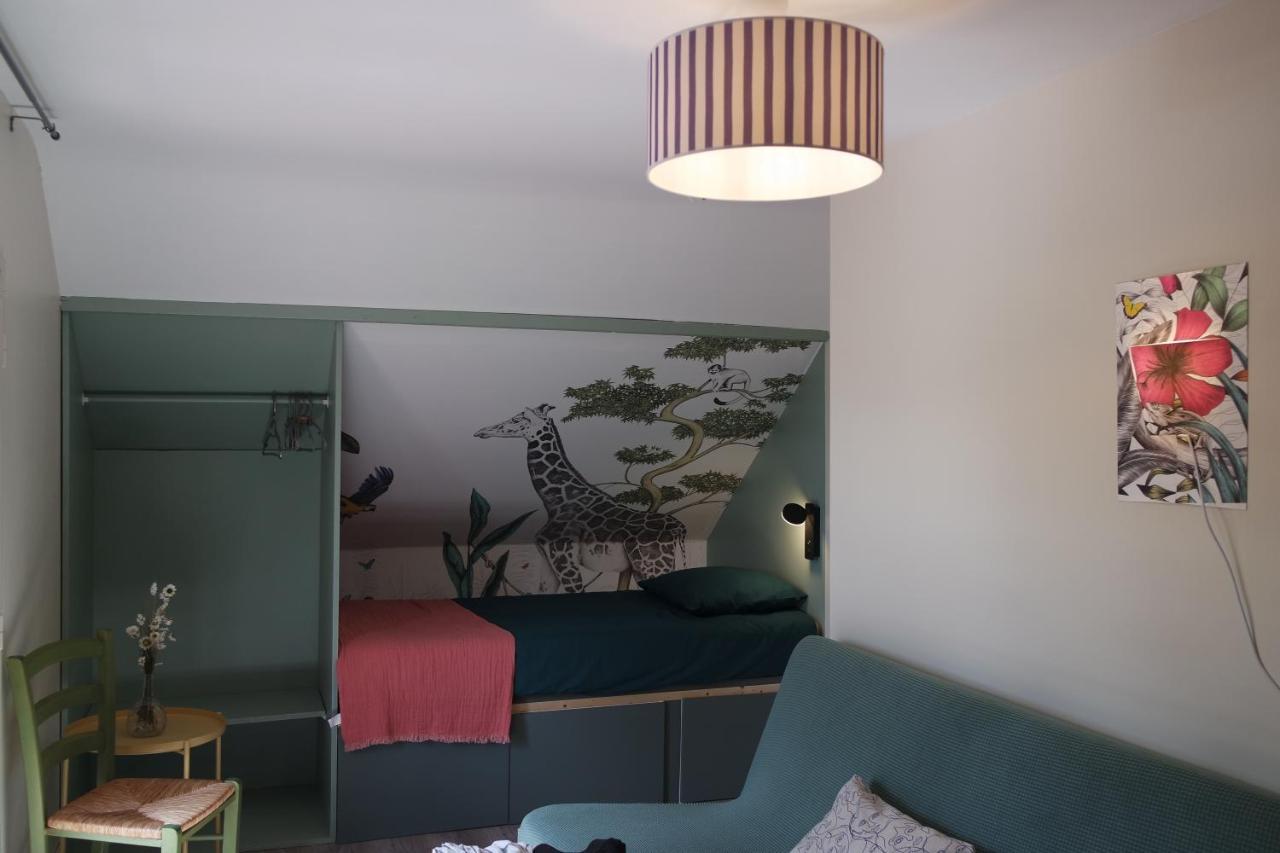 Domaine Du Pavillon Gite 15 Personnes Issy-l'Eveque ภายนอก รูปภาพ